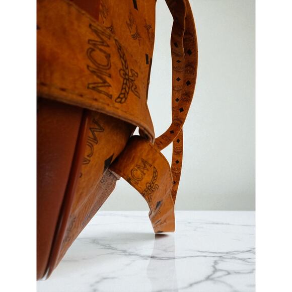 Authentic MCM Visetos Vintage LG Dome Shoulder Bag Cognac Monogram MSRP $1,450 - Picture 16 of 16